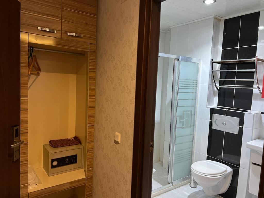 Grand Ezel Hotel Mersin  Exterior photo