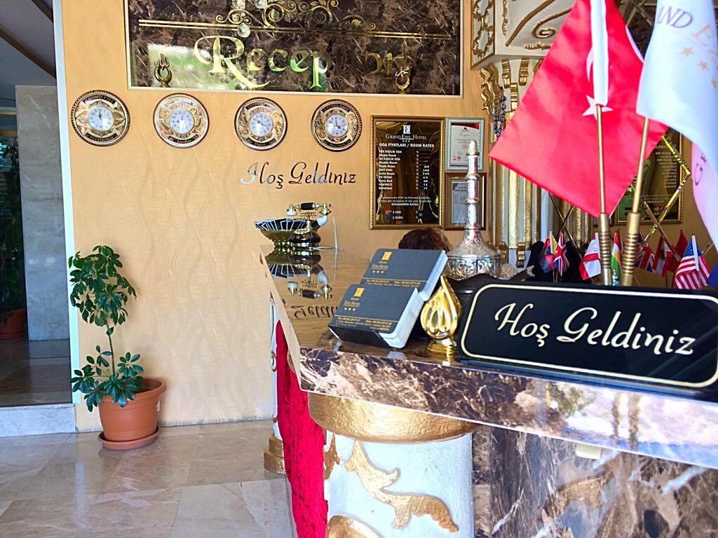 Grand Ezel Hotel Mersin  Exterior photo